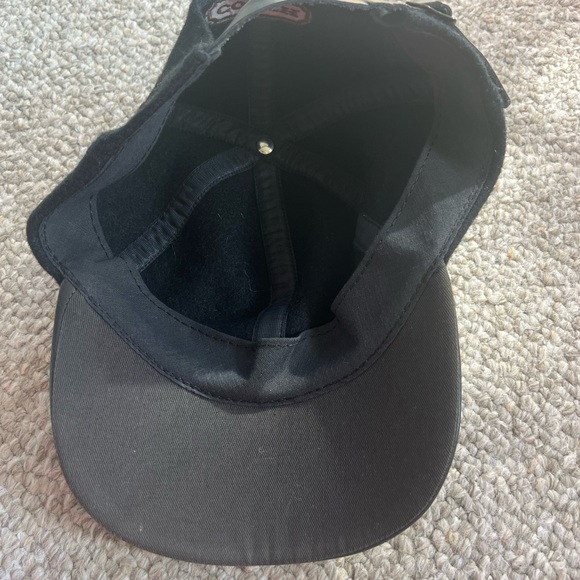 Coach baseball cap with COACH logo on the back. One size with snap back - Picture 3 of 7